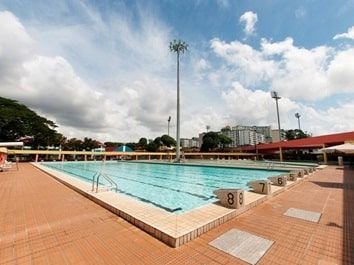 What Happens to Swimming Lessons When It Rains? – Swim2u Swim School